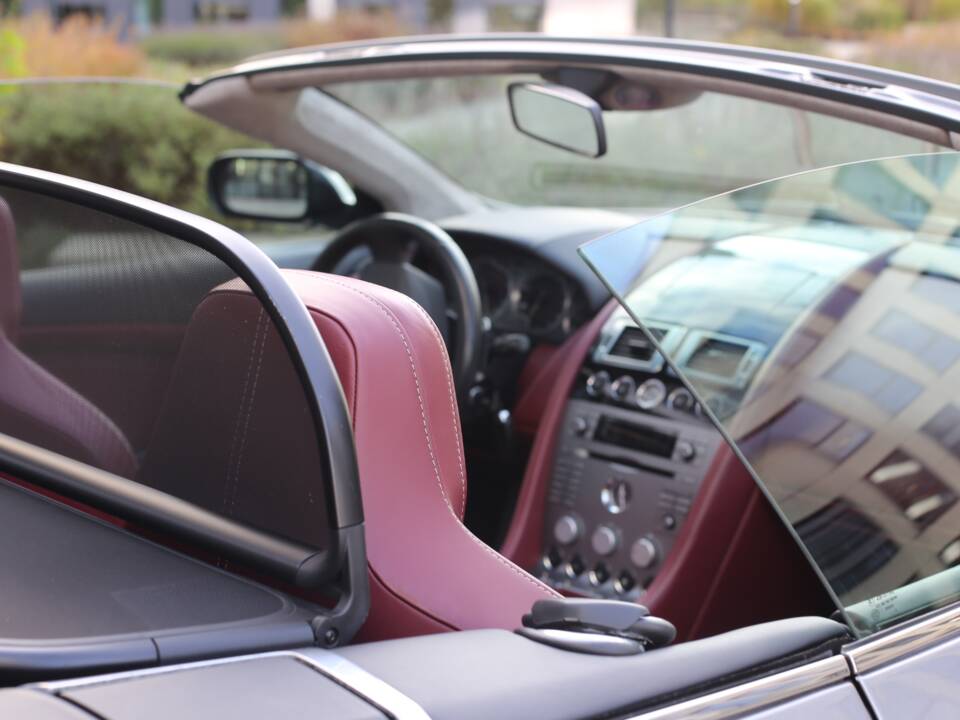 Bild 4/47 von Aston Martin DB 9 Volante (2006)