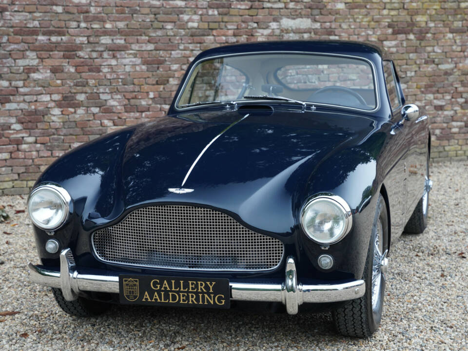 Image 34/50 de Aston Martin DB 2&#x2F;4 Mk III (1959)