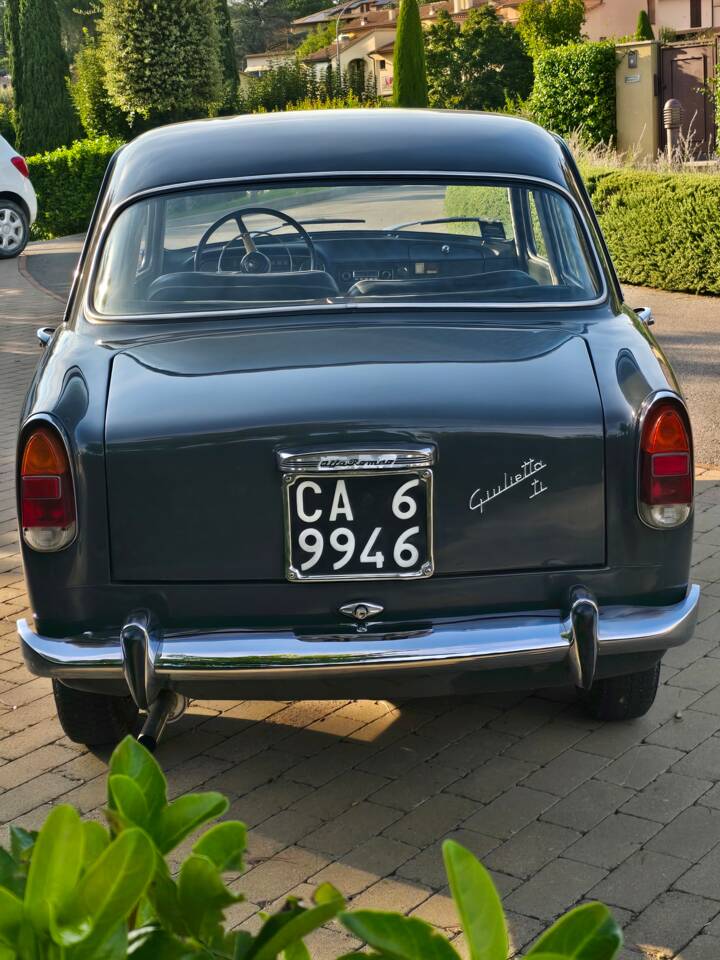 Image 12/56 of Alfa Romeo Giulietta TI (1964)