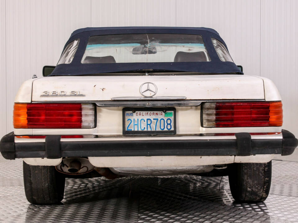 Imagen 4/43 de Mercedes-Benz 380 SL (1982)