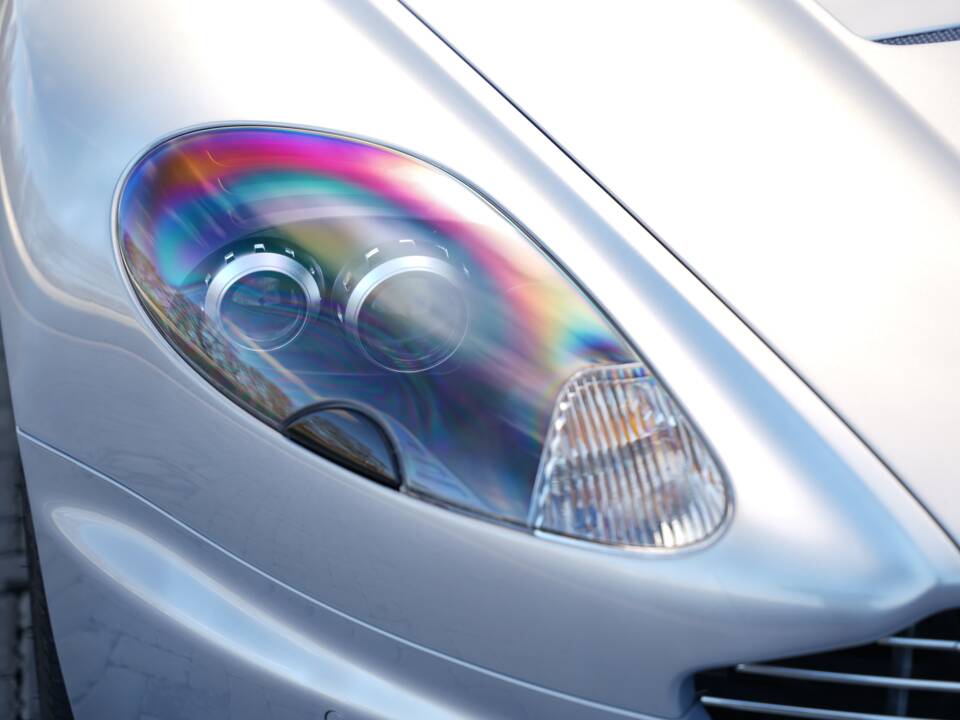 Immagine 29/50 di Aston Martin DBS (2011)