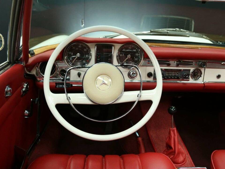 Immagine 15/30 di Mercedes-Benz 230 SL (1964)