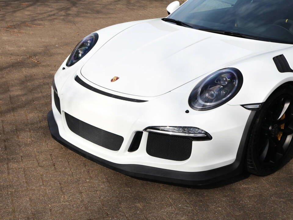 Image 28/82 de Porsche 911 GT3 RS (2015)