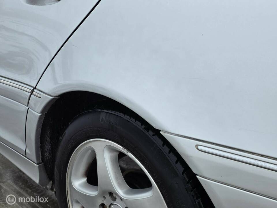 Bild 15/39 von Mercedes-Benz C 180 Kompressor T (2002)