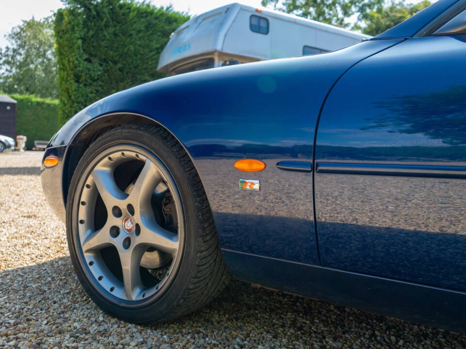 Imagen 23/50 de Jaguar XKR (2000)