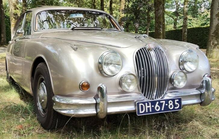 Bild 2/6 von Jaguar Mk II 2.4 (1963)