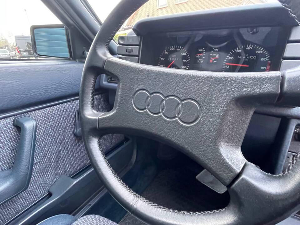 Bild 10/23 von Audi Coupe GT (1986)