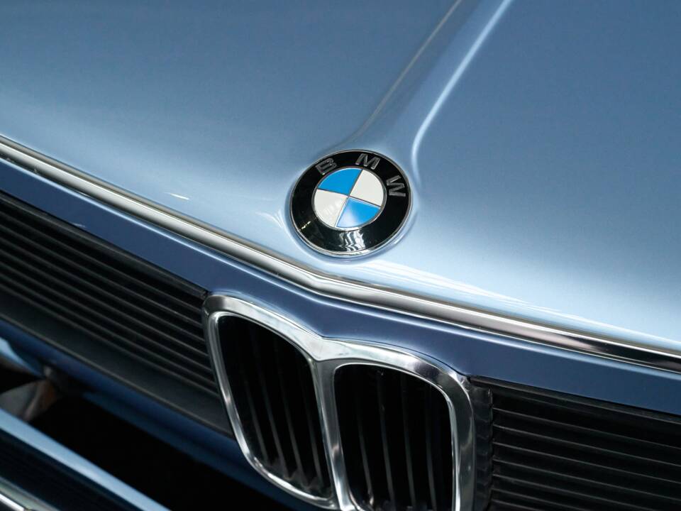 Bild 8/50 von BMW 2002 Baur (1975)