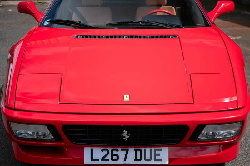 Image 34/50 of Ferrari 348 Spider (1994)
