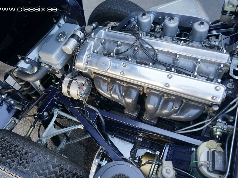 Bild 18/30 von Jaguar E-Type 4.2 (1965)