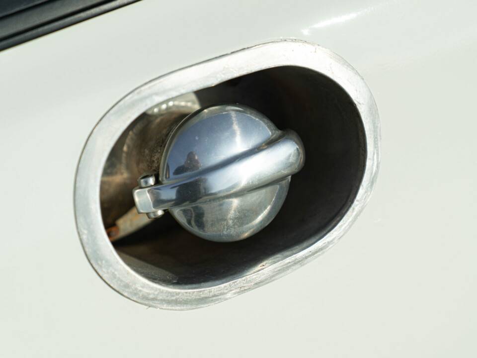 Image 16/50 of Ford Sierra RS Cosworth (1987)