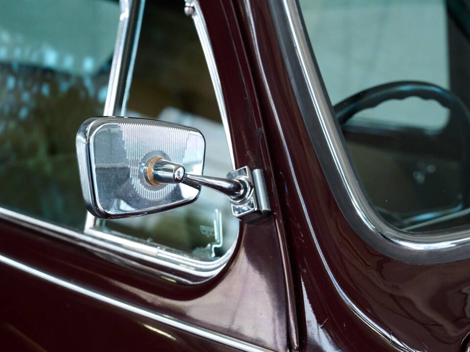 Image 28/50 of Lancia Aurelia B12 (1955)