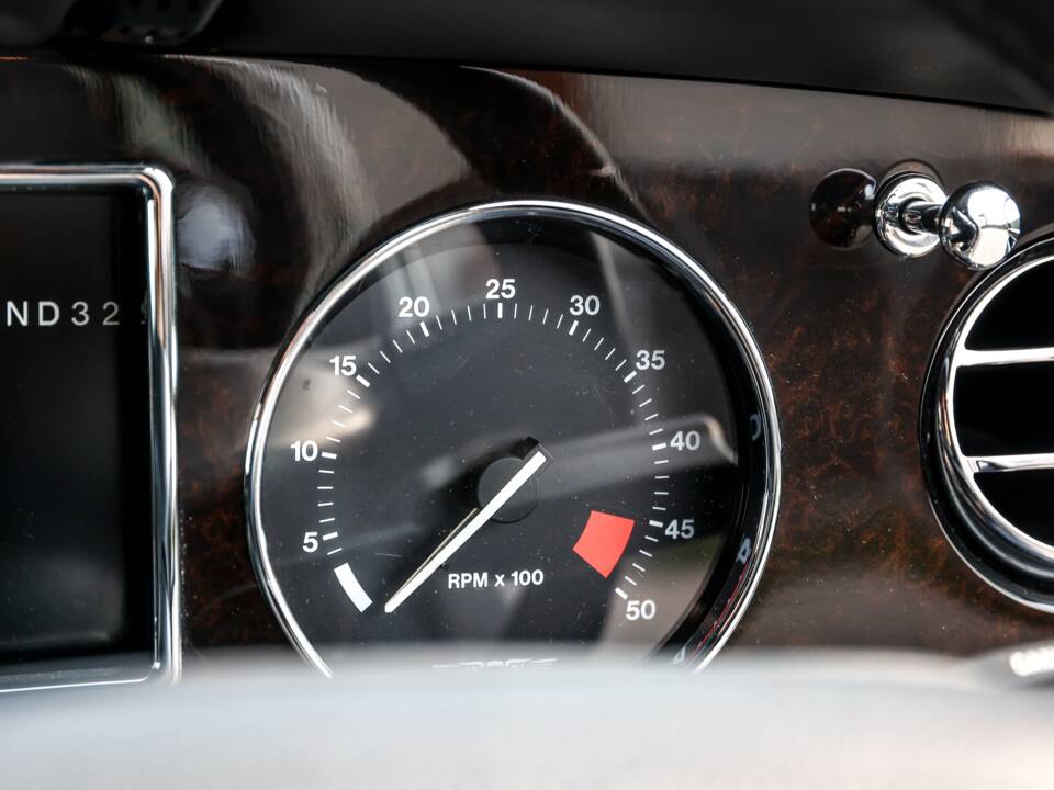 Image 49/49 de Bentley Continental R (2003)