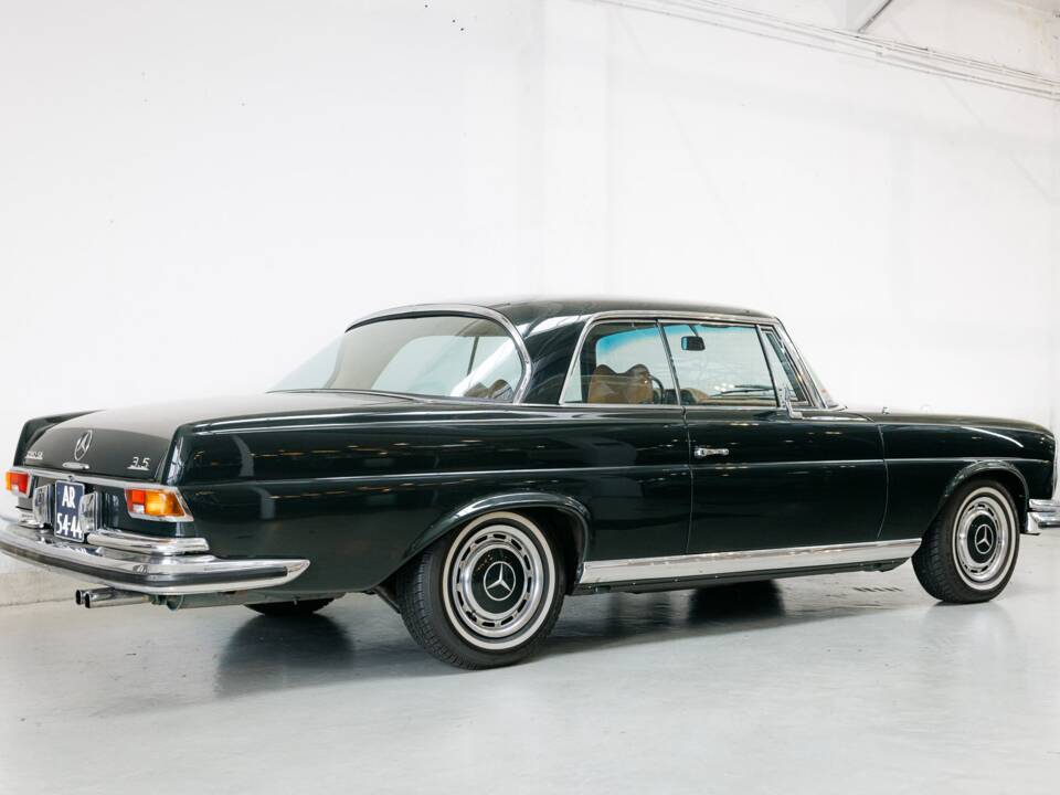 Image 4/32 of Mercedes-Benz 280 SE 3,5 (1971)
