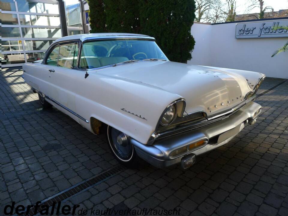 Image 1/15 of Lincoln Premiere Hardtop Coupé (1956)