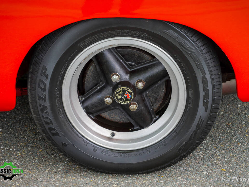 Image 36/46 de MG MGB GT V8 (1975)
