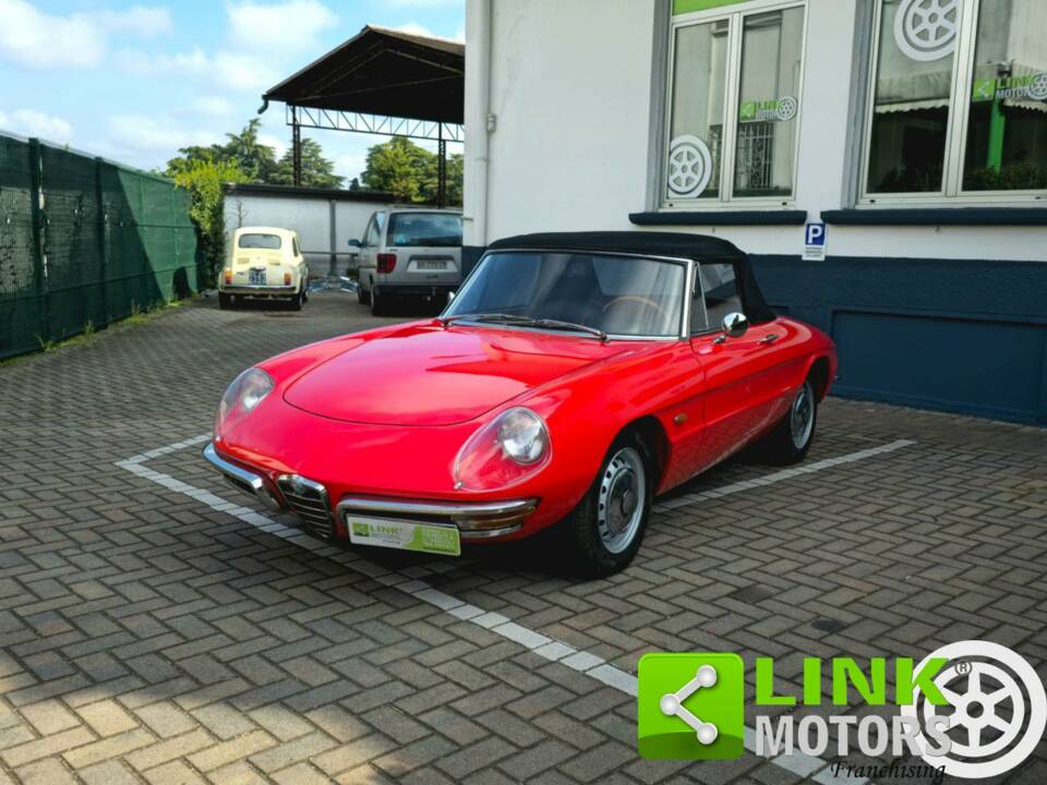 Imagen 3/10 de Alfa Romeo 1750 Spider Veloce (1969)
