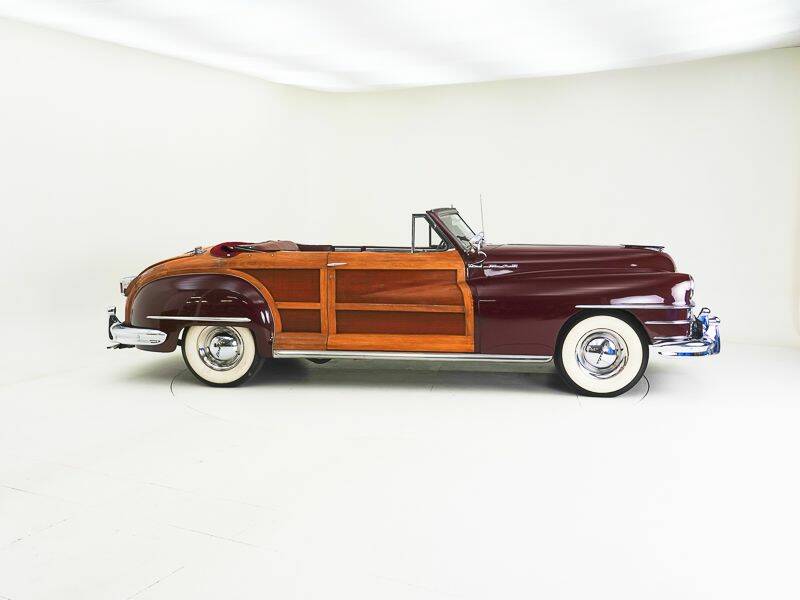 Image 9/15 of Chrysler Windsor Town &amp; Country (1947)