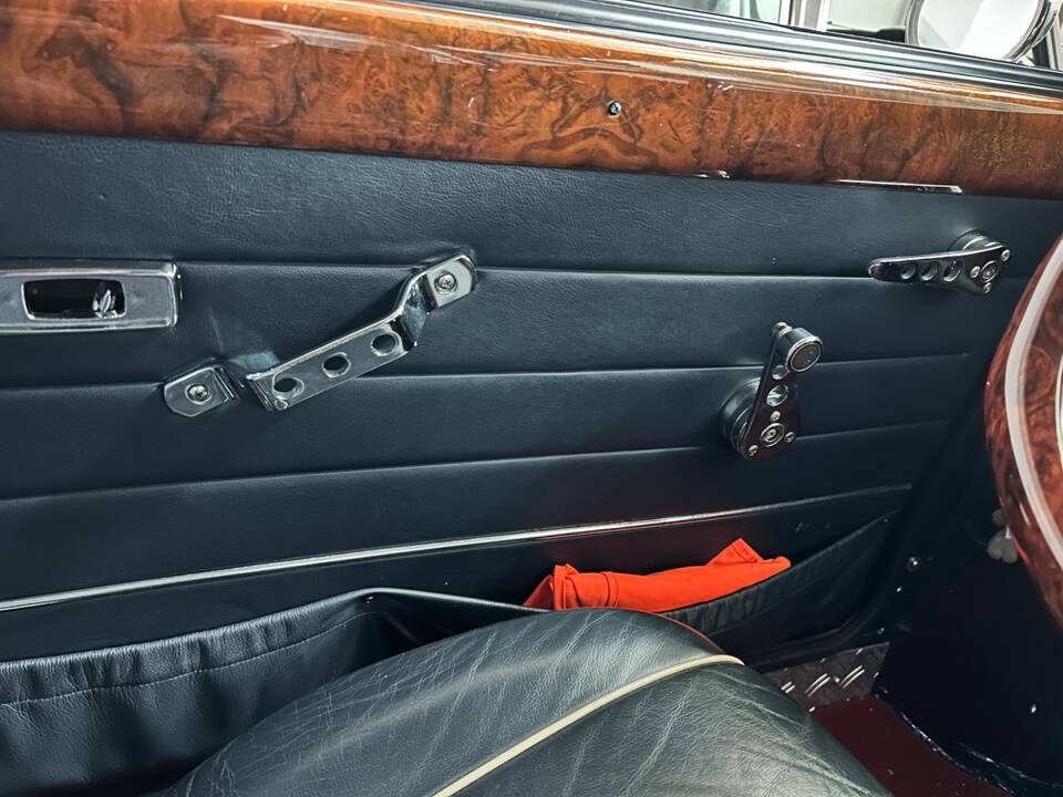 Bild 9/14 von Mini Cooper 1,3i (1991)