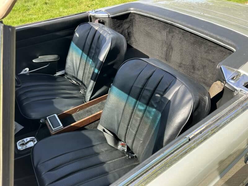 Image 9/15 of Mercedes-Benz 230 SL (1967)