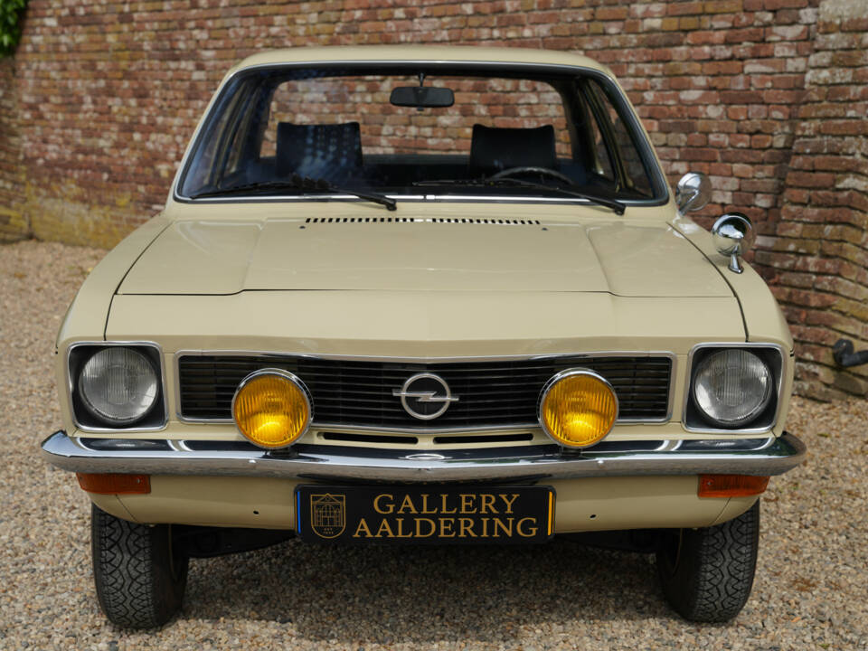 Bild 4/50 von Opel Ascona 1,2 S (1975)