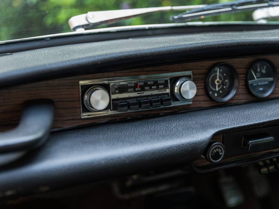 Image 50/50 of Volvo 1800 ES (1973)