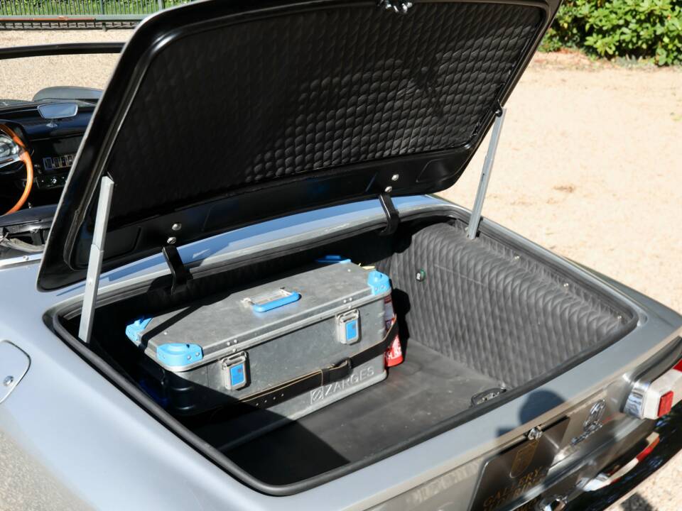 Bild 13/50 von Maserati Mistral 3700 Spyder (1965)