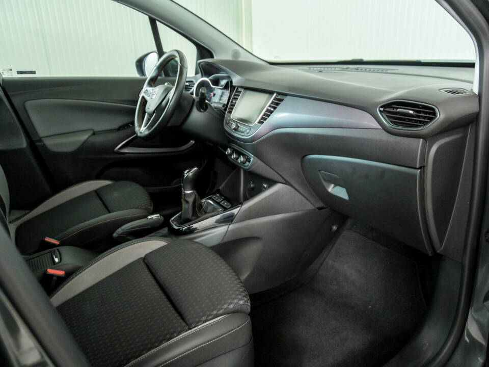 Bild 12/50 von Opel Crossland X 1.2 Turbo (2018)