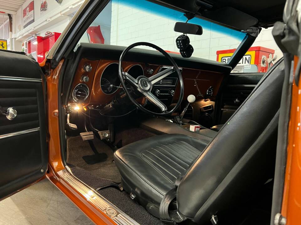 Image 7/19 of Chevrolet Camaro (1968)
