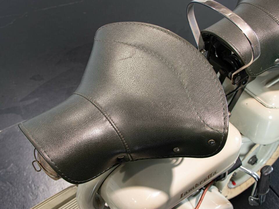 Immagine 49/50 di Innocenti Lambretta 150 D (1956)
