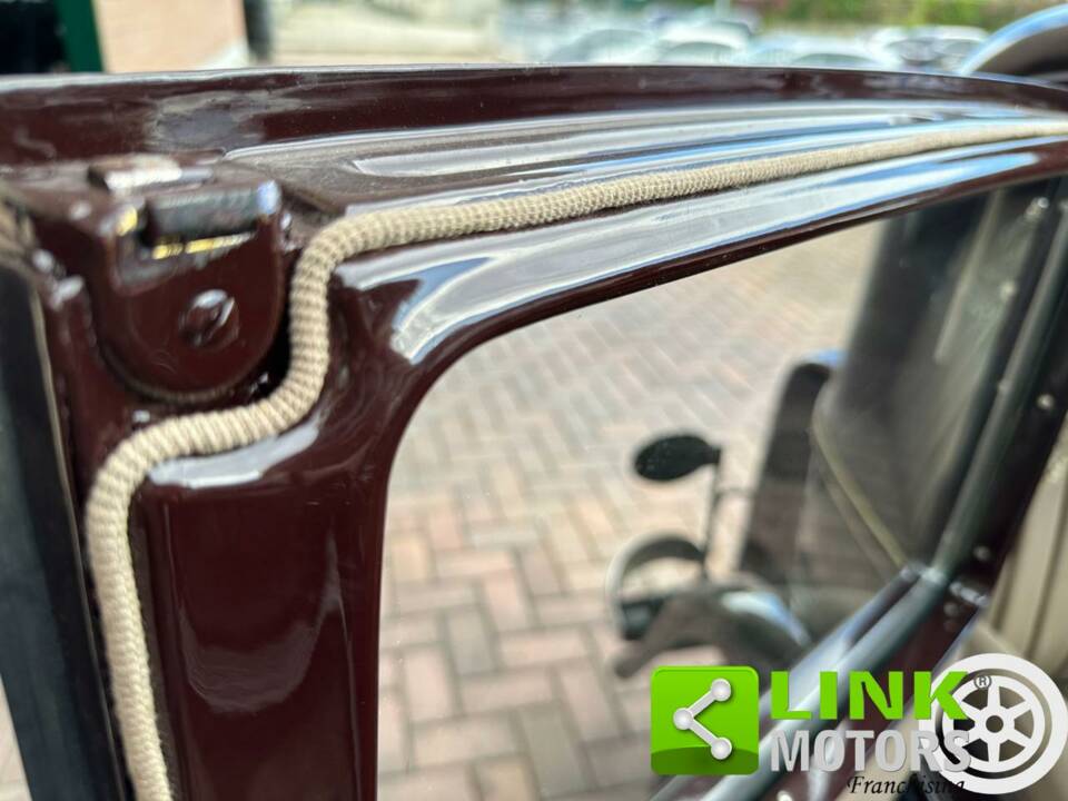 Image 10/10 of Lancia Augusta (1934)