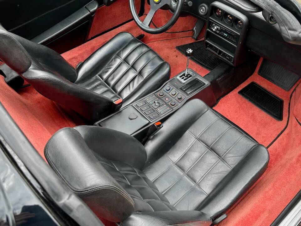 Bild 43/86 von Ferrari 328 GTS (1988)