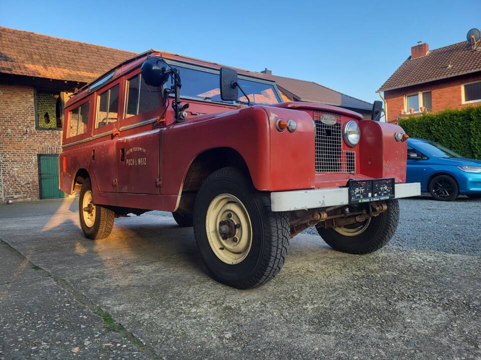 Image 11/52 de Land Rover 109 (1962)