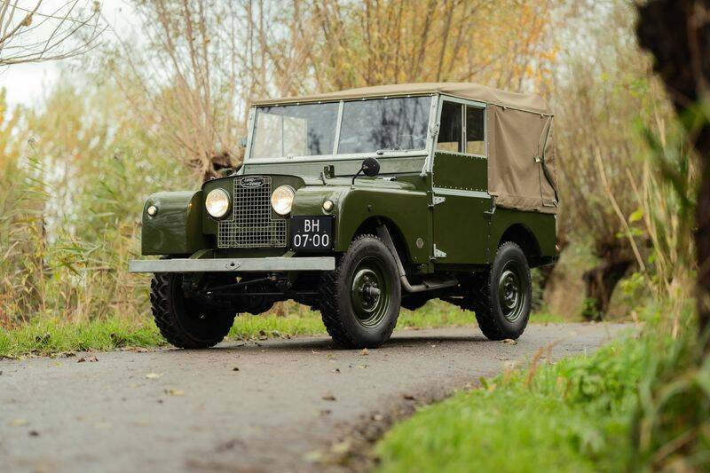 Image 3/48 of Land Rover 80 (1951)