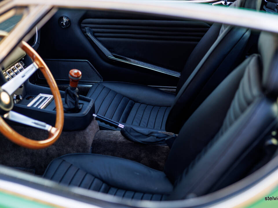Image 32/49 de Alfa Romeo Montreal (1974)