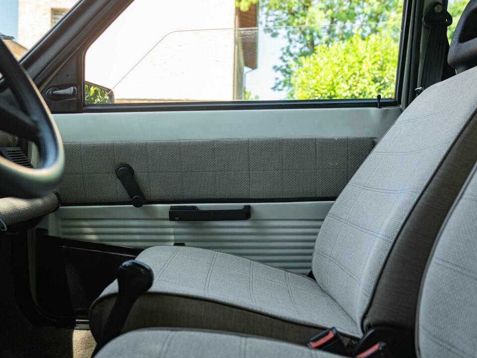 Afbeelding 30/50 van FIAT Panda 4x4 1,0 (1986)