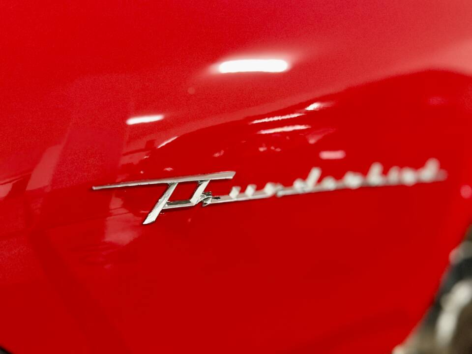 Immagine 6/32 di Ford Thunderbird (1962)