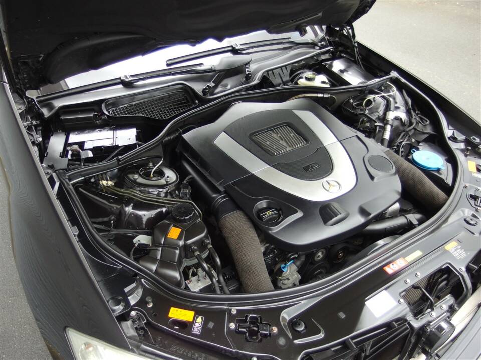 Imagen 92/100 de Mercedes-Benz S 500 L (2006)