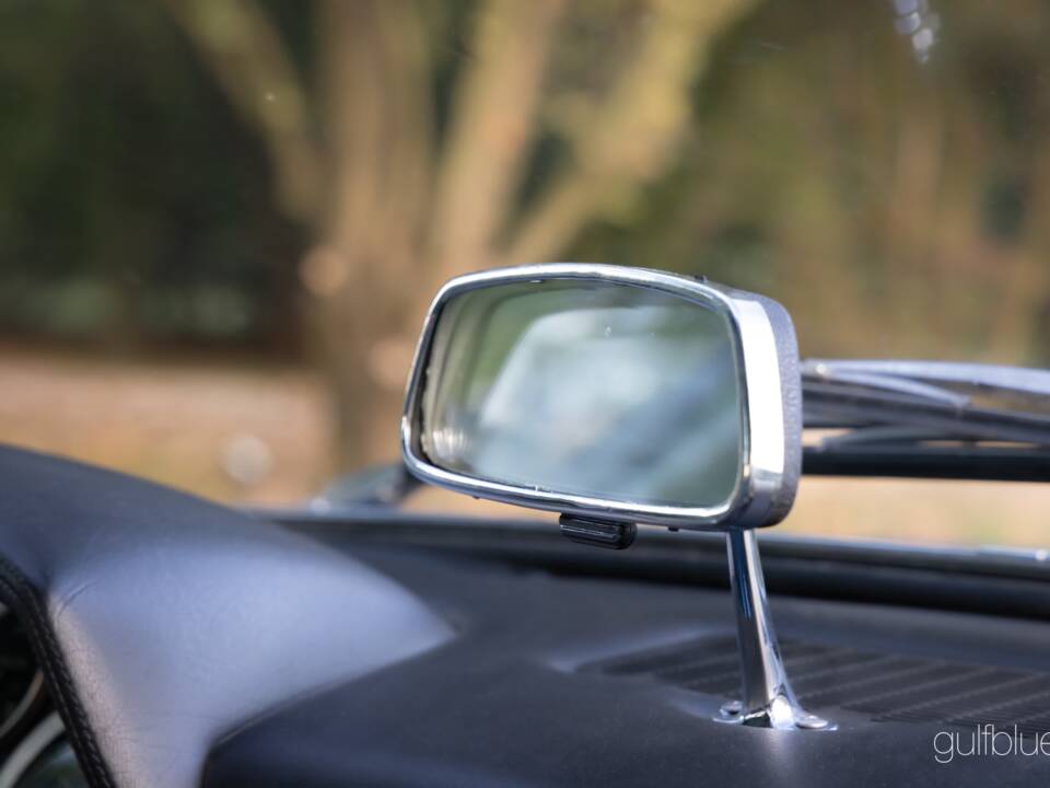 Bild 51/61 von Maserati Mistral 4000 (1968)