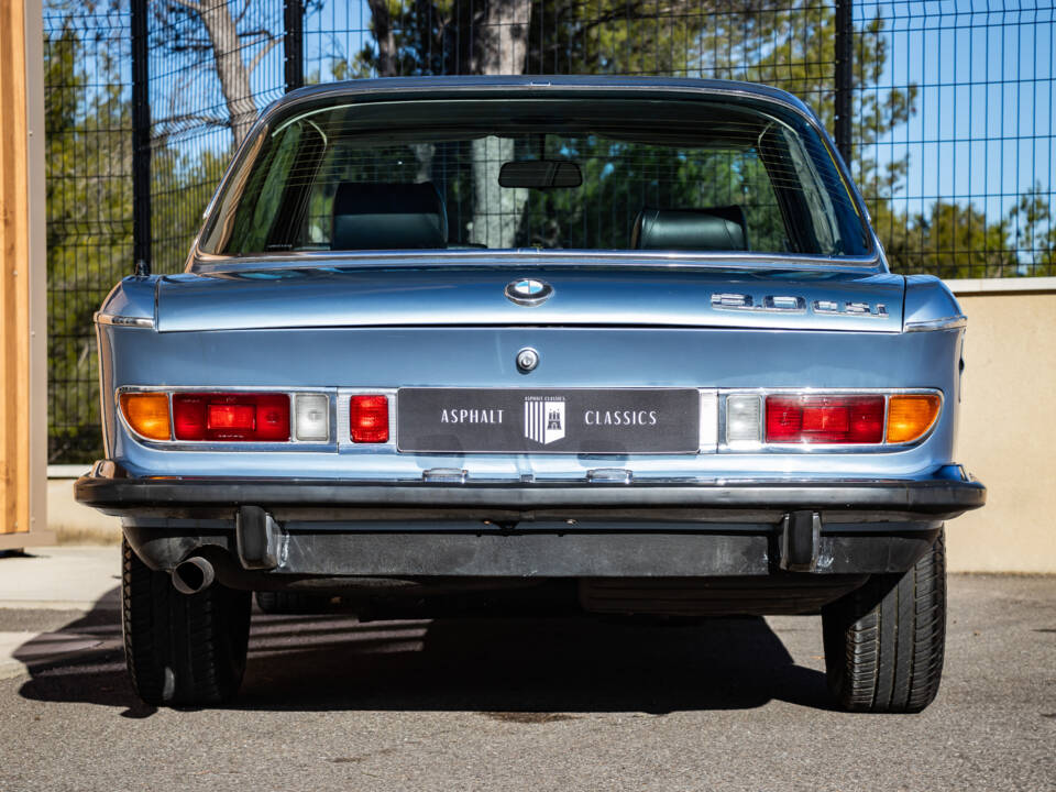 Image 21/36 de BMW 3.0 CSi (1973)