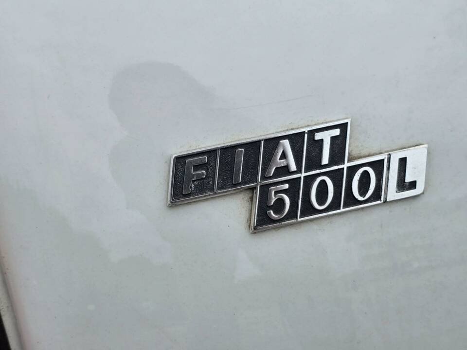 Bild 46/50 von FIAT 500 L (1972)