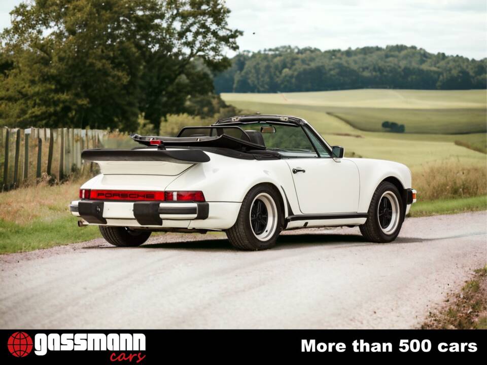 Image 7/15 of Porsche 911 Carrera 3.2 (WTL) (1986)
