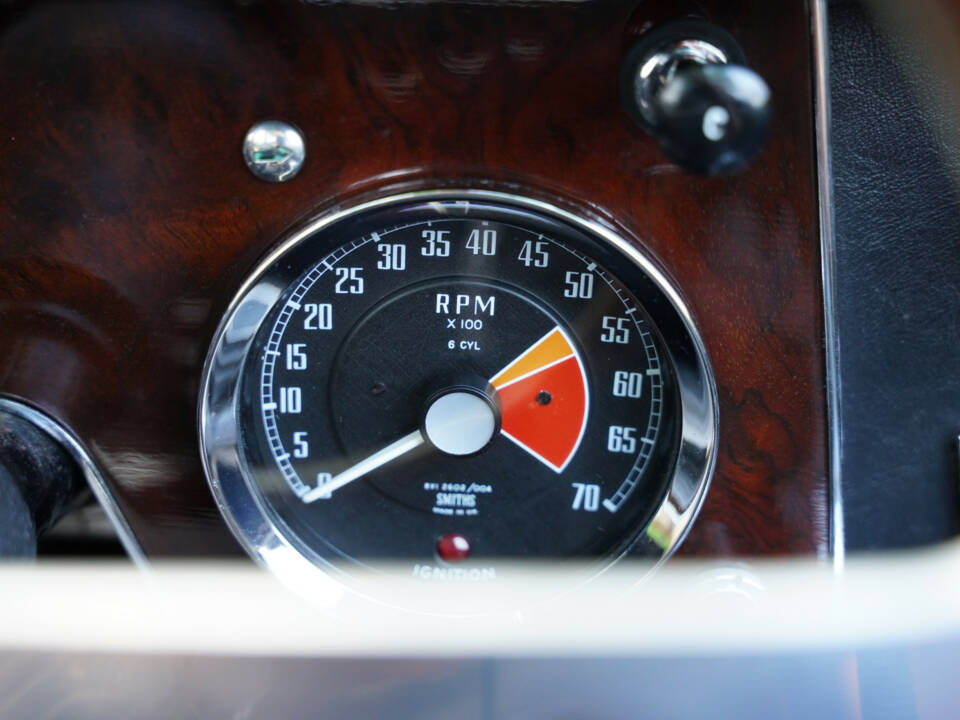 Image 9/50 of Austin-Healey 3000 Mk III (BJ8) (1967)