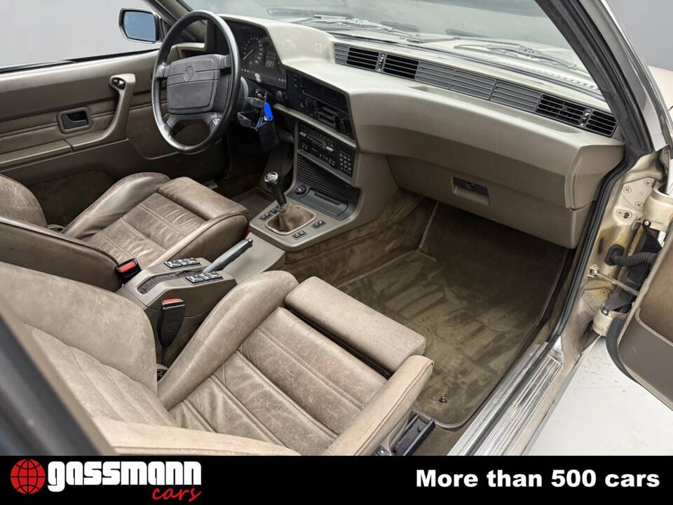 Image 13/15 of BMW M 635 CSi (1986)