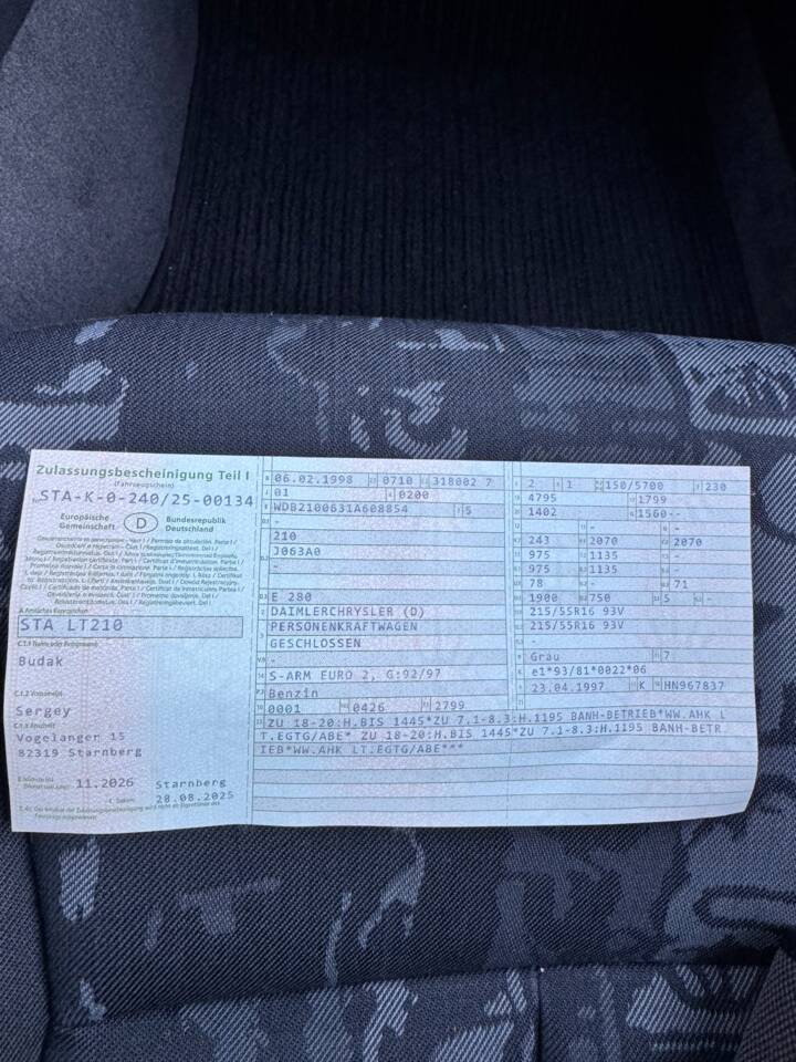 Bild 9/11 von Mercedes-Benz E 280 (1998)