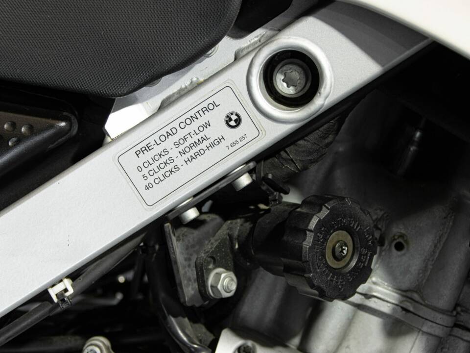 Bild 14/50 von BMW F 650 GS (2000)