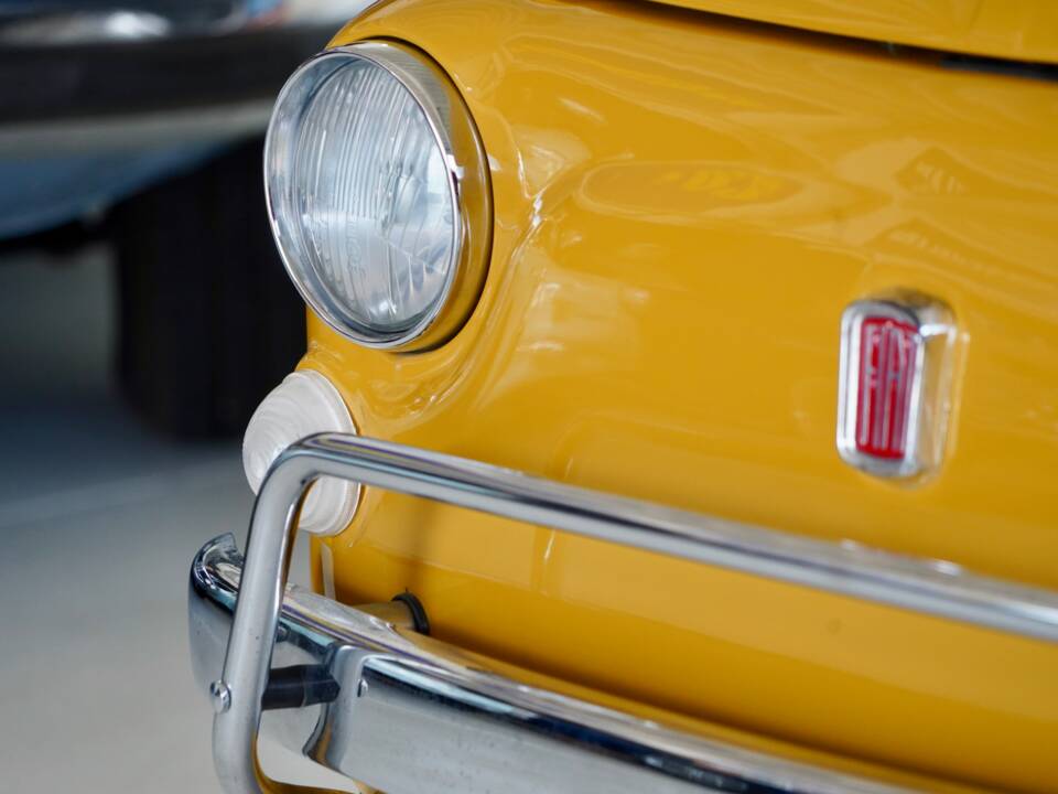 Image 26/36 of FIAT 500 L (1969)