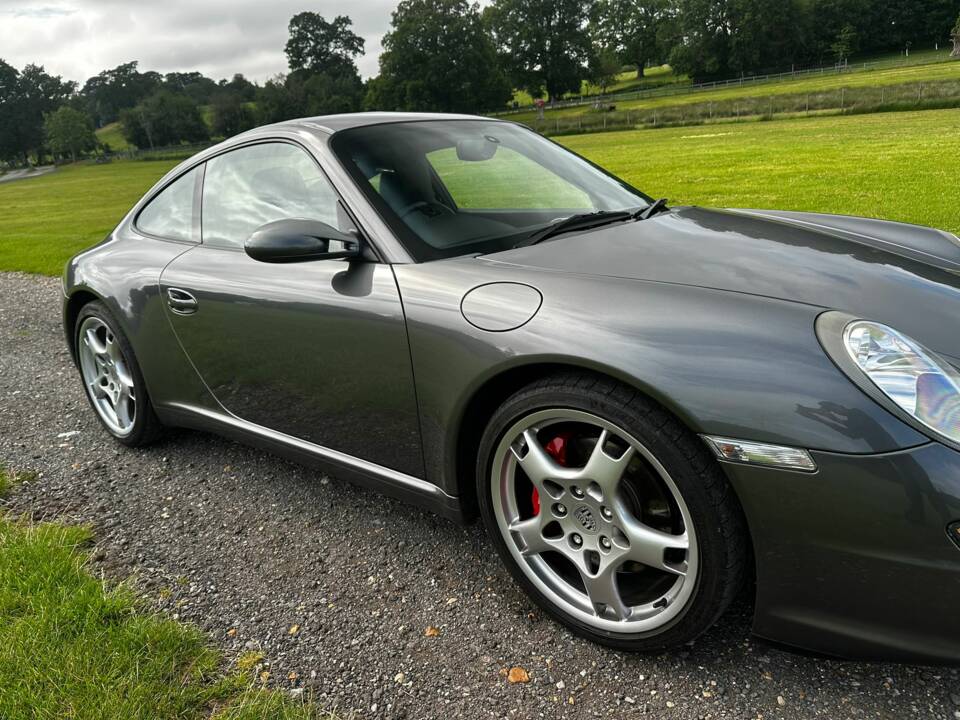 Afbeelding 11/53 van Porsche 911 Carrera S (2008)