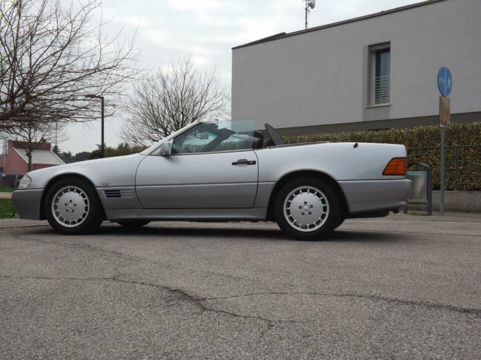 Bild 8/50 von Mercedes-Benz 500 SL (1991)