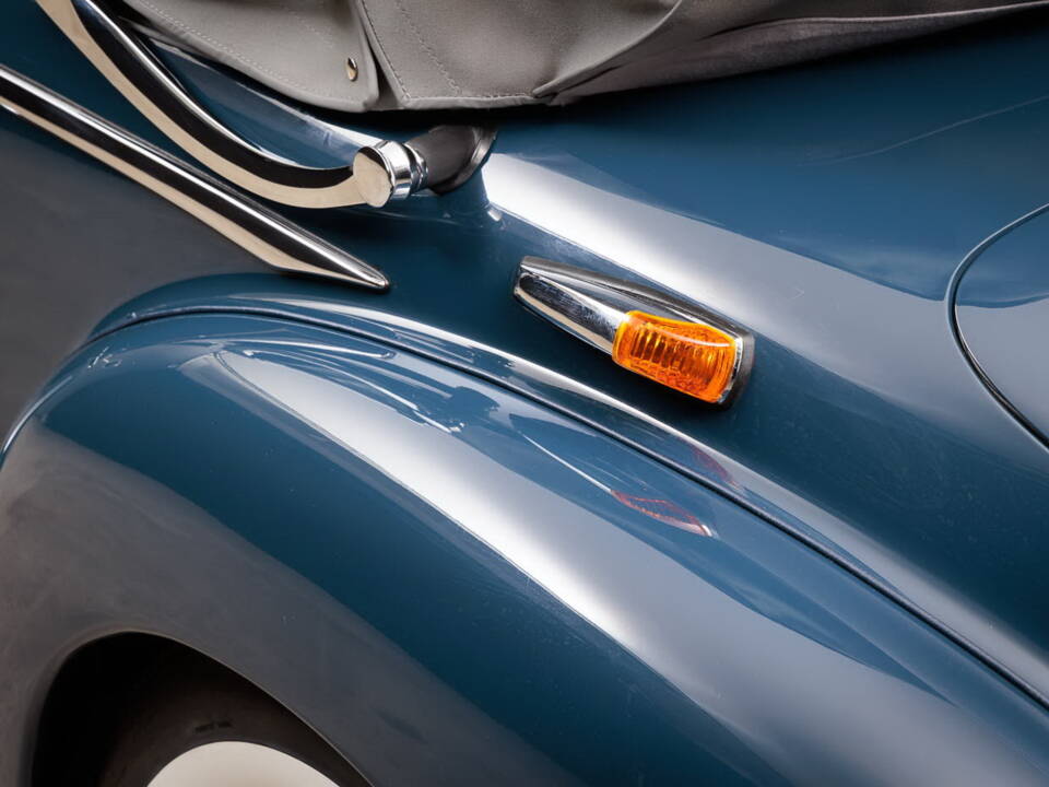 Bild 19/44 von Mercedes-Benz 300 S Cabriolet A (1953)